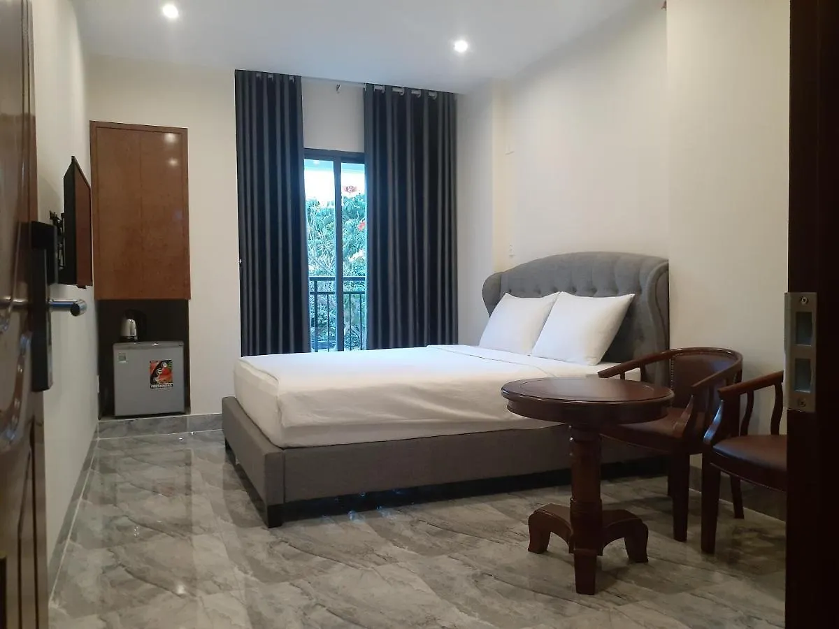 Peace Hotel Vung Tau